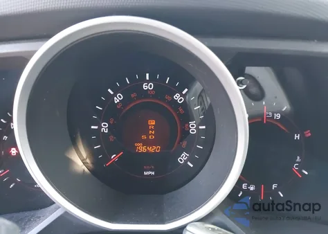 2010 Toyota 4Runner Limited V6 z USA, uszkodzony, nr VIN JTEBU5JR6A5020440